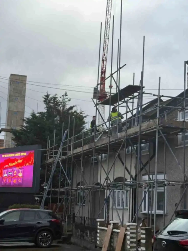 spider roofer contractor London